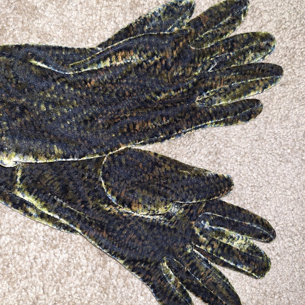 Camouflage Patterned Protective Gloves